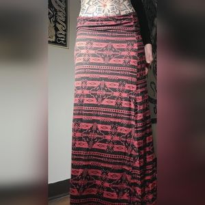 Rue21 black and red maxi skirt